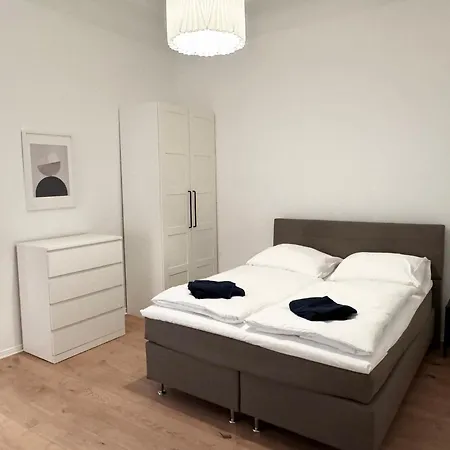Be In Berlin Apartments At Charlottenburg Castle Экстерьер фото