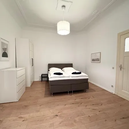 Be In Berlin Apartments At Charlottenburg Castle Экстерьер фото