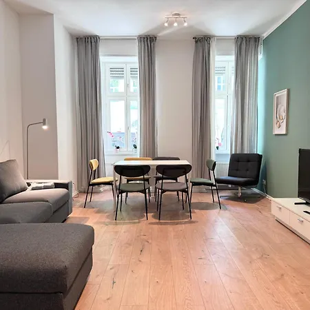 Be In Berlin Apartments At Charlottenburg Castle Экстерьер фото
