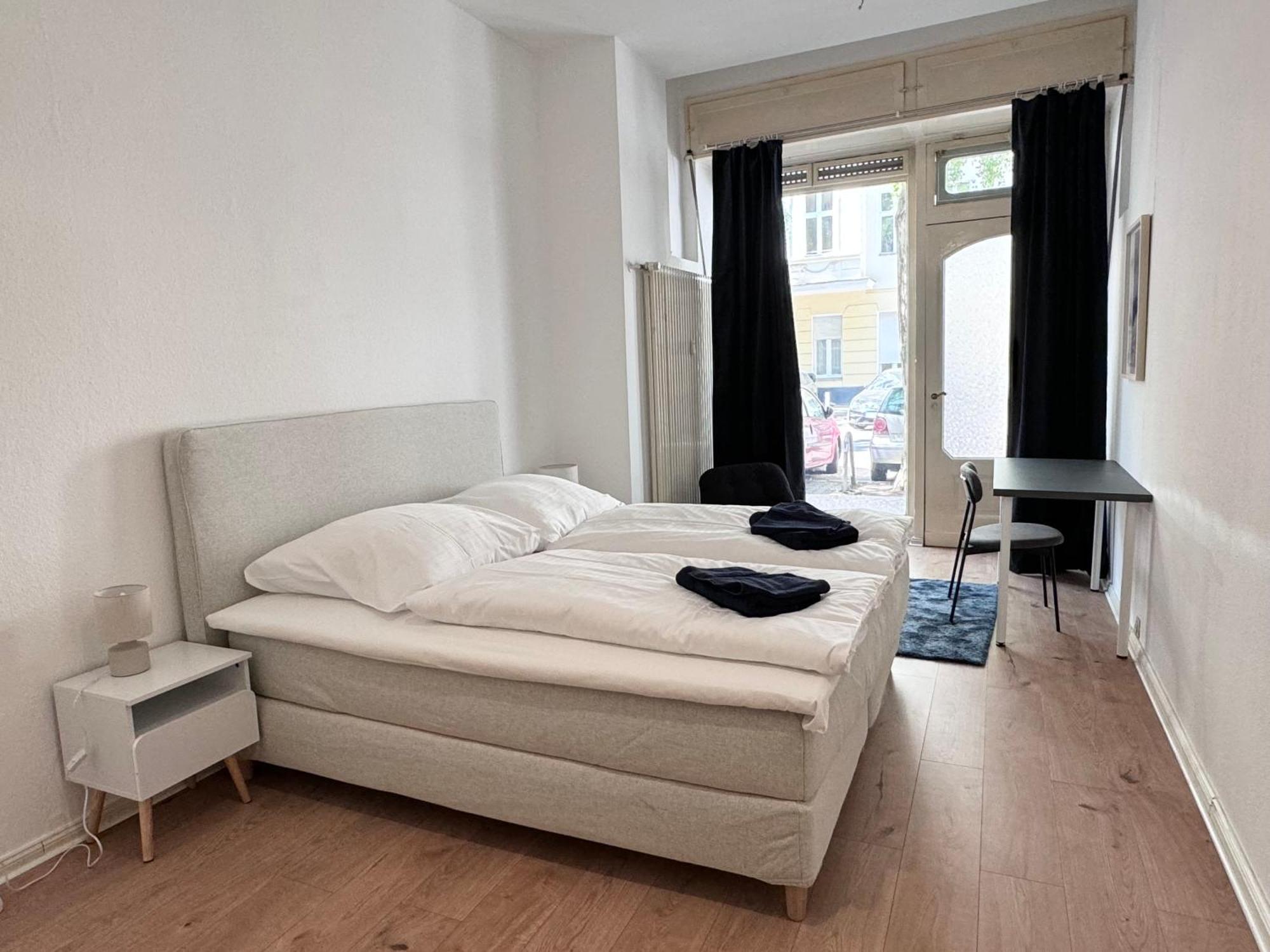 Be In At Charlottenburg Castle Apartment *