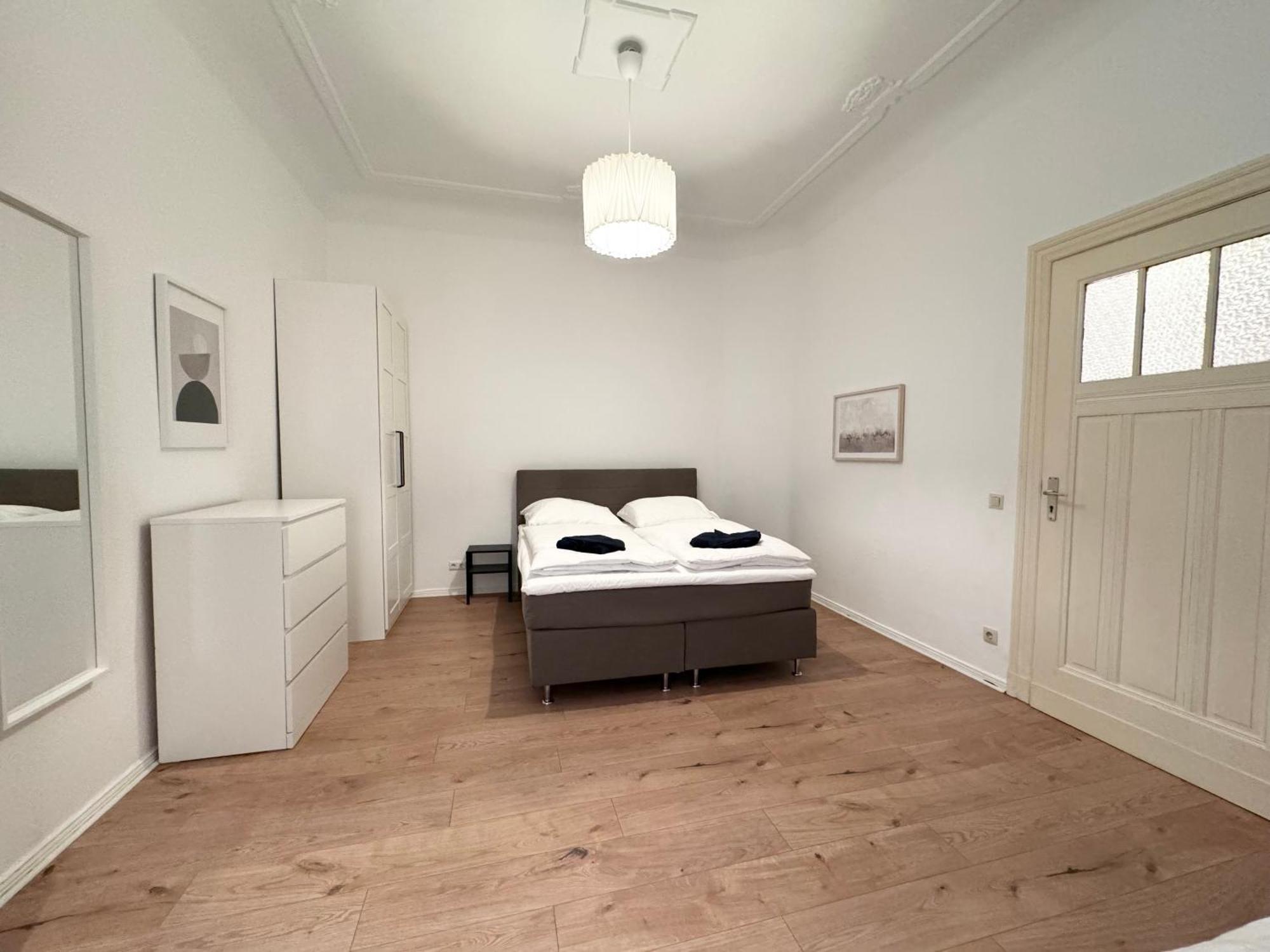 Be In At Charlottenburg Castle * Берлин